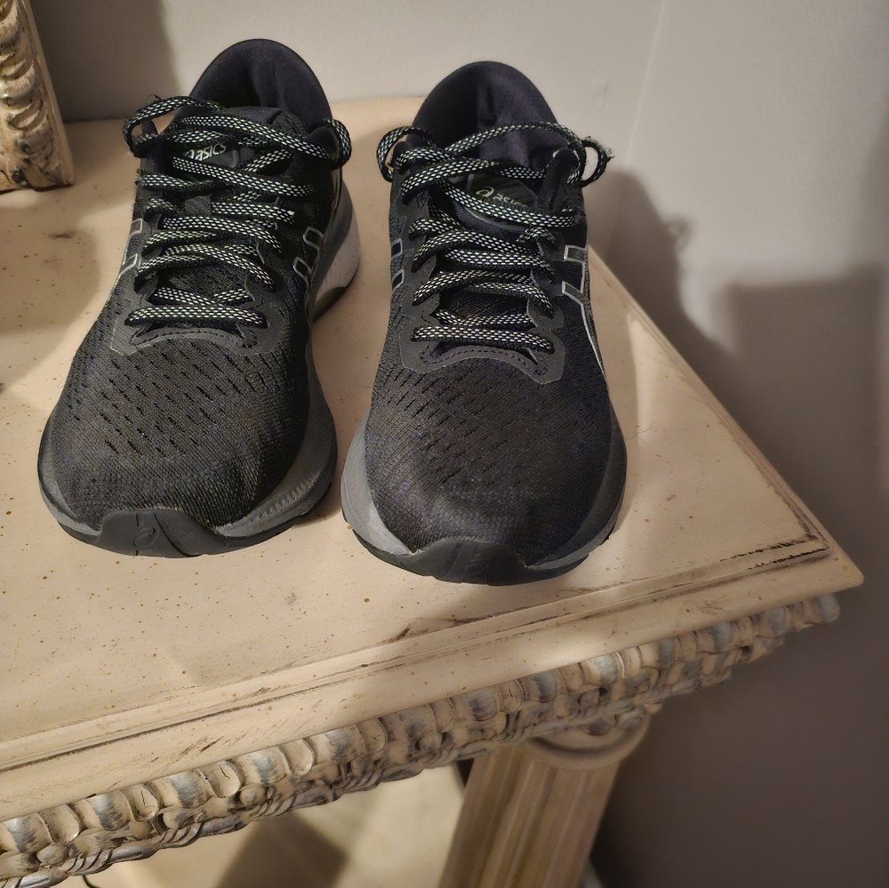 Asics Black and Gray Athletic Shoes with Breathable Fabric